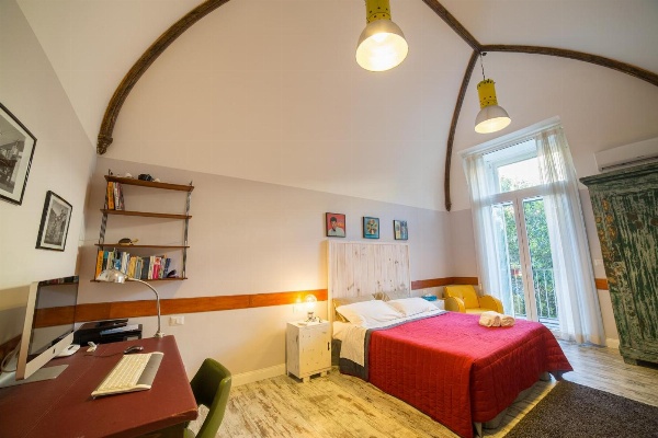 The Bellini House by House In Naples Main image